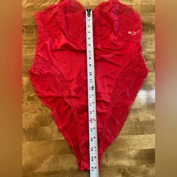 APPLAUSE Vintage Red Lace High Cut Teddy 80s 90s Size 34 Made in the USA NWOT - Picture 10 of 11